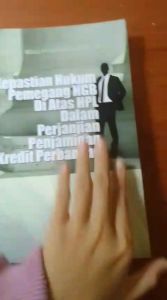 KEPASTIAN HUKUM PEMEGANG HGB DIATAS HPL DALAM PERJANJIAN PENJAMINAN KREDIT PERBANKAN - ALFABETA