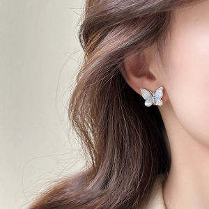 Blue Zircon Butterfly Earrings Womens Pure Silver 2025 New Fashion Commuter Versatile High-End Clip-On Ear Jewelry Accessories
