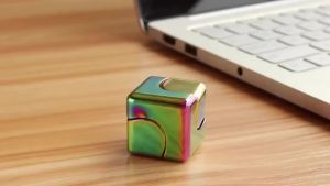 Con Quay Hợp Kim Cube Spinner Fidget Spinner Con Quay Hồi Chuyển Đầu Ngón Tay Đồ Chơi Chống Căng Thẳng Dành Cho Người Lớn Di Động Cho Văn Phòng Và Du Lịch Tại Nhà Giảm Căng Thẳng Quà Tặng Giáng Sinh