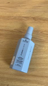 Schwarzkopf Fiber Clinix Hydrate Spray Conditioner Leave In 200ml For dry & brittle hair