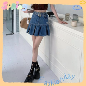 LKfashion แฟชั่นฮิต กระโปรงยีนส์แฟชั่น รูปทรงสวยจับจีบแบบเก๋ๆ ใส่แล้วดูเรียบร้อย เป็นสาวน่ารัก ใส่ได้หลายโอกาส สีสวยคุมโทน แมทช์กับชุดไหนก็รอด ลองเลย