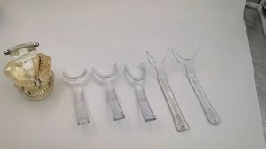 Buccal Retractor T Dental Lip Retractor Gigi Intraoral Cheek Orthodontic Teeth Mouth Opener Dentist Tools