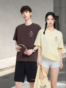 Jeanswest | Áo Thun Cotton Tay Ngắn Thiết Kế Trái Tim Mùa Hè