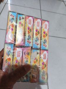 Mainan kotak kado kadoan berhadiah 1 pack isi 10 pcs