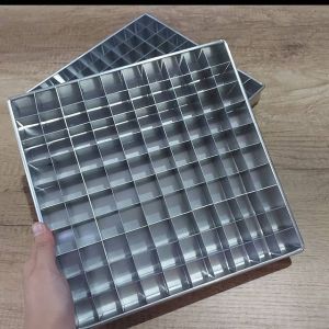 loyang brownies sekat ukuran 25x25x3cm isi 100 potong