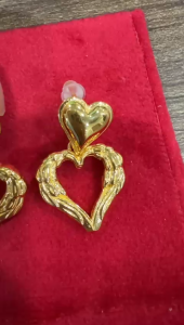 Poh Heng Jewellery 24K Heart Earrings in Yellow Gold[Price By Weight]