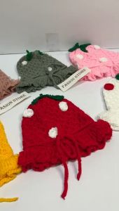 FASION STORE-TOPI KUPLUK TALI STROBERI BAYI FREE BORDIR NAMA TOPI BAYI PEREMPUAN LUCU PAKAI TALI