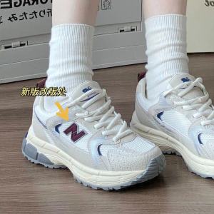 Breathable Mesh Dad Shoes Womens Korean Style Summer Versatile Sports Shoes Cross Buckle Flat Heel round Toe Rubber Outsole