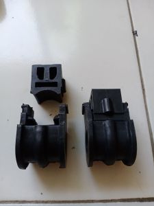 karet stabil strut bar nissan grand livina