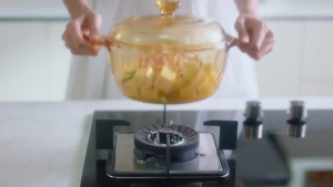 USA CorningWare VISIONS full glass transparent Stew Pot 3.5L Amber Pot Crystal Color/Soup Pot VSD-35 Porridge Cookware Pot Flame resistant and high-temperature resistant gas