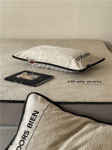 Soft Cool Feeling 3D High Molecular Embossed Ice Silk Bedding Set Air Conditioning Quilt Cover Universal Modern Style Foldable