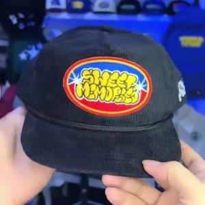 Classic Topi Ropehat Corduroy Sweet Memories Black