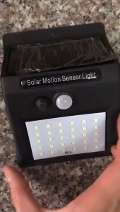 Lampu Dinding Tenaga Surya LED Sensor Tubuh Manusia Lampu Dinding Kecil