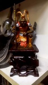 Tượng tề thiên bằng đồng nguyên chất . sắc xảo. cao 20cm . tới đầu gậy + đế