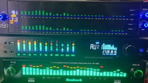 Lọc xì lọc âm thanh cao cấp Equalizer 2 tầng đèn EQ 888S - Cân chỉnh âm thanh mượt mà trung thực đèn LED đẹp