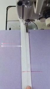 P363 Presser Foot ตีนผีตะเกียบสำหรับเย็บงานในที่แคบใช้งานกับจักรอุตสาหกรรมเข็มเดี่ยว (เย็บซิบหรือกุ๊นงาน) รวมและสำหรับกับเครื่องใช้งานที่ปากซองแคบใช้งานได้ดี