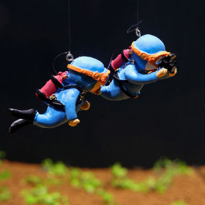 Hiasan Penyelam Floating Miniatur Diving Ornamen Aquarium Diver Resin Aquascape Dekorasi Akuarium