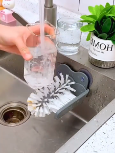 Suction Cup Washing Brush 360° No Dead Angle Wine Cup Cleaner Wall-Mounted Kitchen Berus Pencuci Botol 双头杯刷子