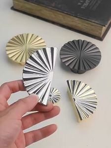 Tarikan Laci Gold Setengah Lingkaran Handle Minimalis Pegangan Lemari Semi Circular Handle Tak Terlihat Handel Lemari