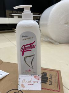 Sữa tắm trắng Familiar tinh chất sữa dê 1000ml ( chai lớn tiết kiệm)