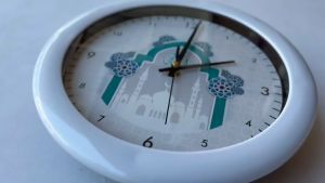 Jam Dinding Islamic 01 Kaligrafi Muslim Modern Series Mesin Sweep 30cm