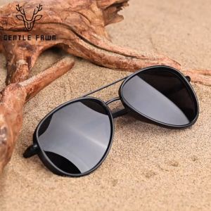 Gentle Fawn Kacamata Sunglasses Hitam Polarized Lens Anti Silau Model Aviator Bahan TR90+Metal Kokoh Fashion Pria Wanita 62982