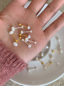 ต่างหูไข่มุกน้ำจืดธรรมชาติเงินแท้ 925 หรูหรา เครื่องประดับหูระดับไฮเอนด์ เครื่องประดับหูแบบเล็กที่หรูหราสำหรับรักษาช่องติดหู