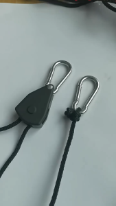 2Pcs Adjustable Hanging Ratchet Reinforced Pulley Ropes Lifting Pulley Hook for Tent Fan Ropes