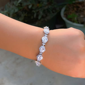 SEQUITO Noble Ladies Wrist Jewelry Pave Setting Colorful AAAAA Cubic Zirconia Bracelet Charm for Evening Party B414