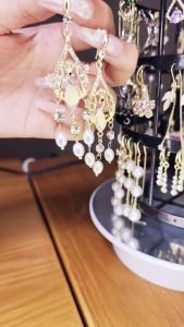 Bông tai nữ dễ thương đi học - hoa tai nữ đẹp christmas earring khuyên tai nữ hàn quốc bông tai hoa khuyên tai nữ học sinh IO119.45472 bông tai mạ vàng bông tai đẹp cho nữ BSTKD - [NaLa Shop]