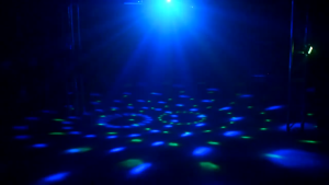 Lampu Natal Proyektor Disco LED Warna Warni RGB 6W with Remote Control Sensor Suara Berputar