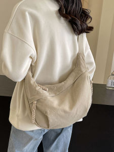 Large Capacity Dumpling Shaped Canvas Crossbody Bag for Women Single Shoulder Sports Backpack Fashionable Korean Style 2025 New Bag