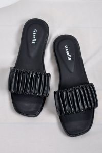 SANDAL SLOP MODEL KERUT