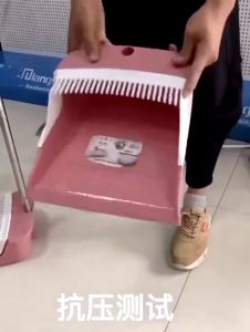 Bộ Chổi Quét Nhà Đa Năng 2 Trong 1 Bản Nâng Cấp Lông Dài Hơn Tay Cầm Thoải Mái Quét Sạch Mọi Ngóc Ngách Trong Nhà Tiện Lợi