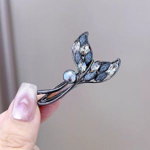 Exquisite Crystal Rhinestone Fish Tail Hair Clip Womens Side Bangs Clip Pearl Duckbill Clip Alloy Fashion Hair Accessories