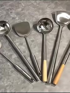 ♩Stainless Steel Wok Spoon With Wood Handle Extra Thick Soup Porridge Ladle Heat Insulation Kitchen Cooking Utensil For Home