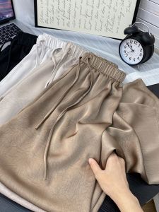 กางเกงขายาวทรงตรงผ้าซาตินไหมน้ำแข็งมีตะเข็บด้านหน้าสไตล์จีนใหม่สำหรับผู้หญิงในช่วงฤดูร้อน กางเกงขายาวทรงหลวมสบาย ๆ