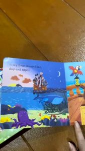 Buku Edukasi untuk Usia Dini: Mengenal Buku Import Bizzy Bear & Slider Pull & Push Board Books