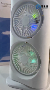 พัดลม พัดลมตั้งโต๊ะ พัดลมไอน้ำ มีไฟLED พัดลมพ่นไอน้ำลดหน้าร้อน พัดลมมินิตั้งโต๊ะ