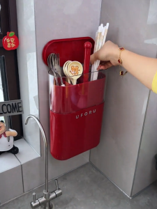 Kitchen Wall-Mounted Chopsticks Storage Box Dustproof Drainable Press-Up Chopsticks Tube Home Use Plastic Chopsticks Holder