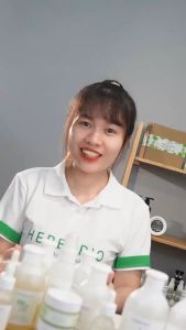 Nước tẩy trang makeup Herbario sạch sâu dịu nhẹ thuần chay