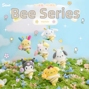 Sanrio | Kitty Cinnamonbee Plush Charm