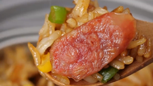 自嗨锅-自热煲仔饭 自热米饭 方便速食 即食米饭 懒人美食 户外露营食品 ZIHAIGUO-Self-Heating Rice/Self-Heating Claypot Rice