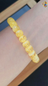 Collection Grade Amber Abacus Bracelet (White)