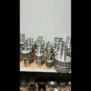 หญิง Quick Coupling (1 ชุด = 2 ชิ้น) ชาย 3 นิ้วหูล็อคข้อต่อท่อเกษตรเครื่องยนต์เบนซิน self-priming ปั๊มน้ำอะไหล่ 3 นิ้ว Quick Coupling 170F190 ข้อต่ออลูมิเนียมหนาสำหรับเครื่องสูบน้ำ