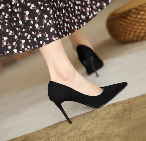 French Style High Heels Slim Design Sensation Versatile Match Diamond Embellished PU Material Footwear for Young And Middle-Aged Women