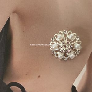 2023 New High-End Rhinestone Pearl Buttons Dress Shirt Decorative Buttons Small Fragrance Style Coat Jacket Button