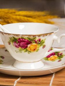 Elegant European Bone China Coffee Cup Set Creative Ceramic Afternoon Tea Accessories Simple Home Use Coffee Cup Plate Set
