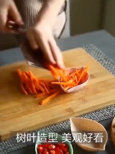 UMI 1pc Mini Leaf Shape Sauce Dish Dipping Bowls Soy Vinegar Appetizer Small Plate Condiment Sushi Tool Piring Isi Sos Plat