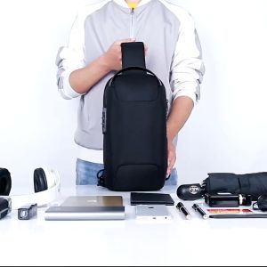 Tas Ransel Olahraga Anti Pencurian Dengan Ransel Anti Air USB Tas Diagonal Multi-Fungsi